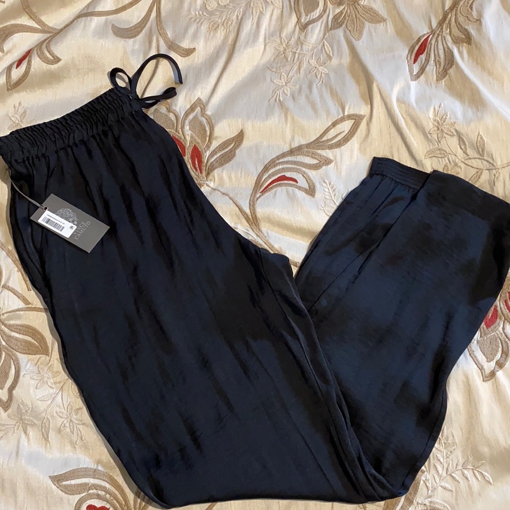❌SOLD❌ ✨NWT Vince Camuto Black Pants/Joggers